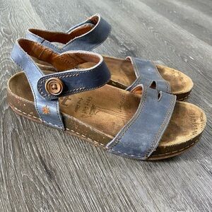 ART 866 Breathe women’s strap sandals size 6.5 comfort casual